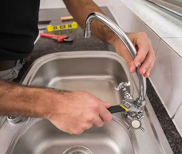 Local Experts for Faucet Repair in Fontana, CA:Schedule Affordable Faucet Repair Services with Us