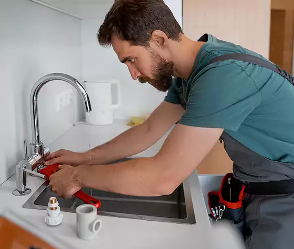 Professional Faucet Replacement Specialist in Fontana, CA: Schedule Affordable Faucet Replacement Services with Us