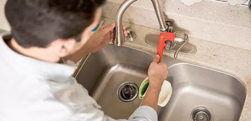 Faucet Repair in Fontana